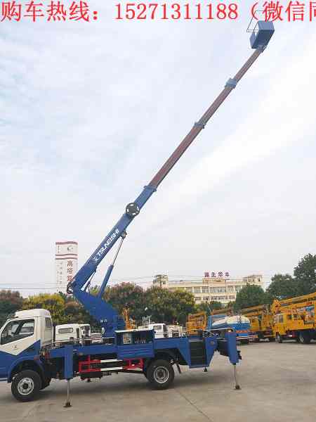 東風(fēng)20米直臂式升降車采用東風(fēng)多利卡3800mm軸距底盤(pán),朝柴156馬力柴油發(fā)動(dòng)機(jī),最大作業(yè)高度20米,工作臂采用直臂伸縮式,工作斗可承載200kg。